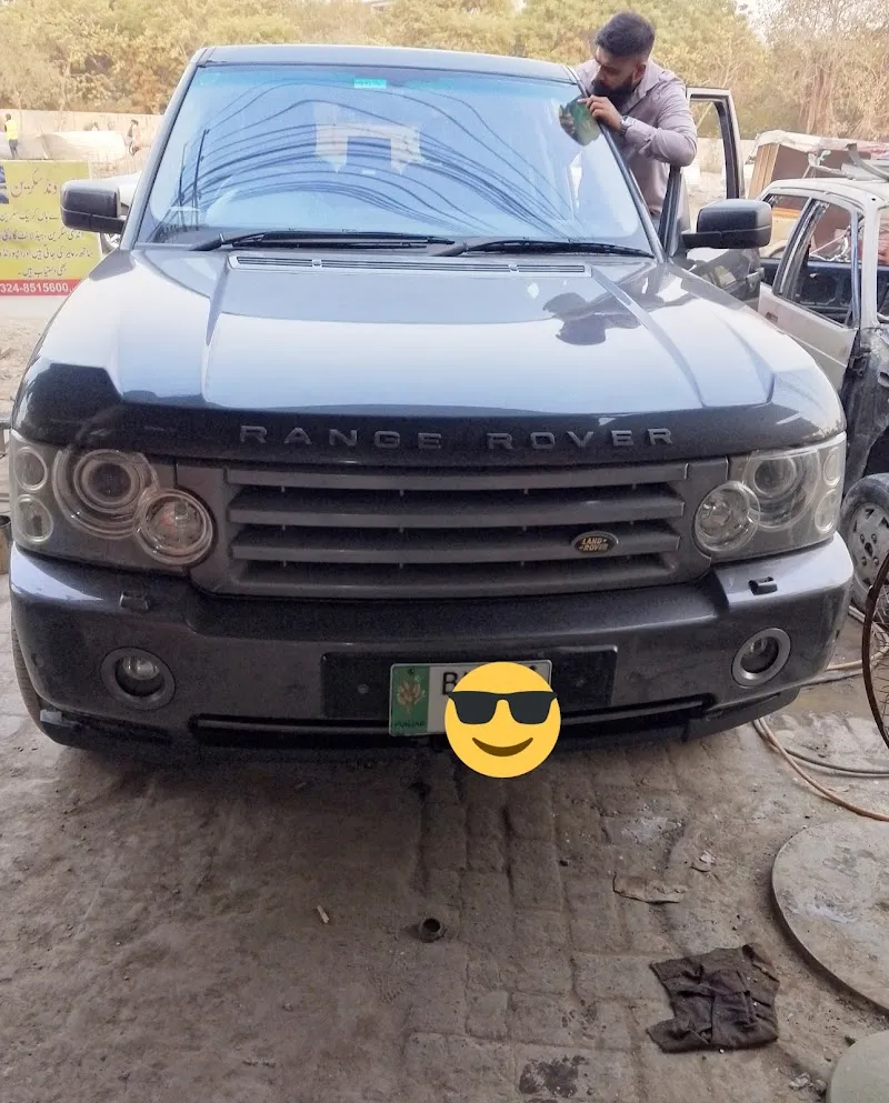 Shan WindScreen Repairing