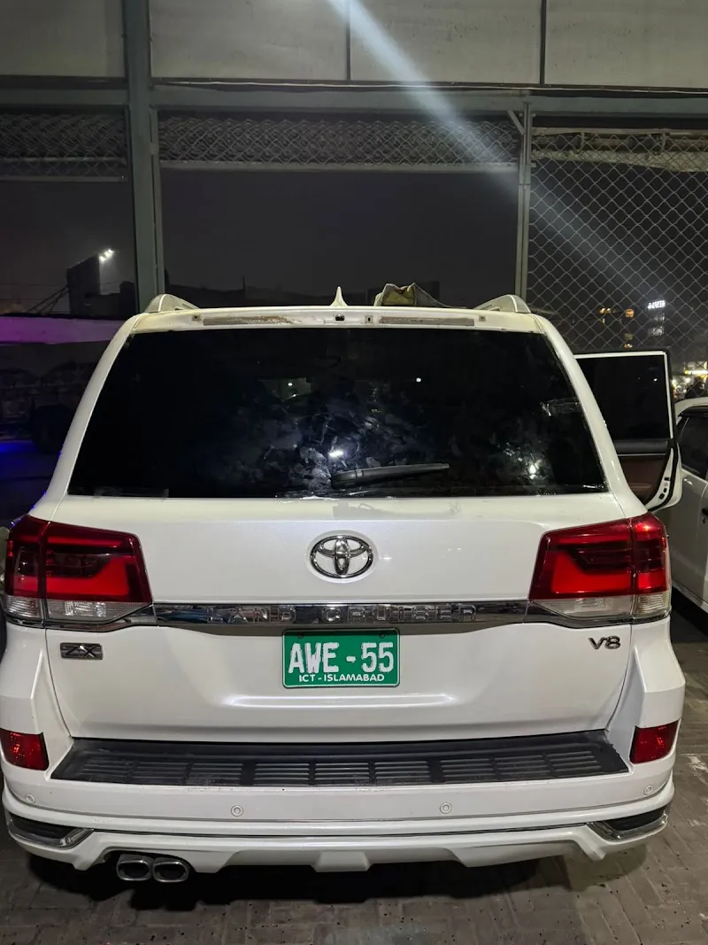 MUHAMMADI AUTO GLASS