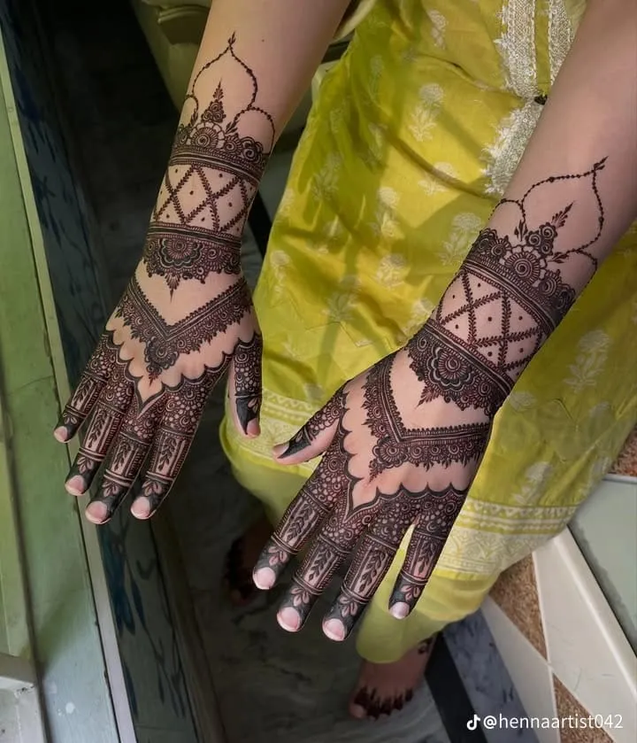 Signature Mehndi Art