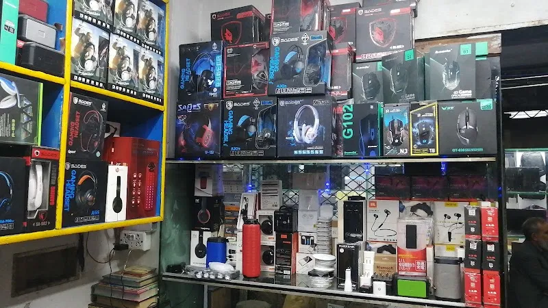 Al Azeem Computers (Store For Gamer)